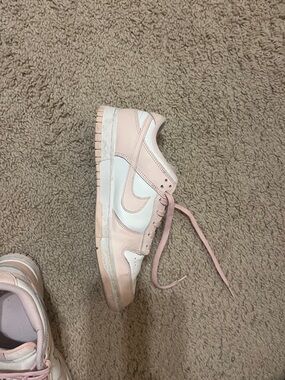 Nike Women’s Low-Top Sneakers Pink and White
